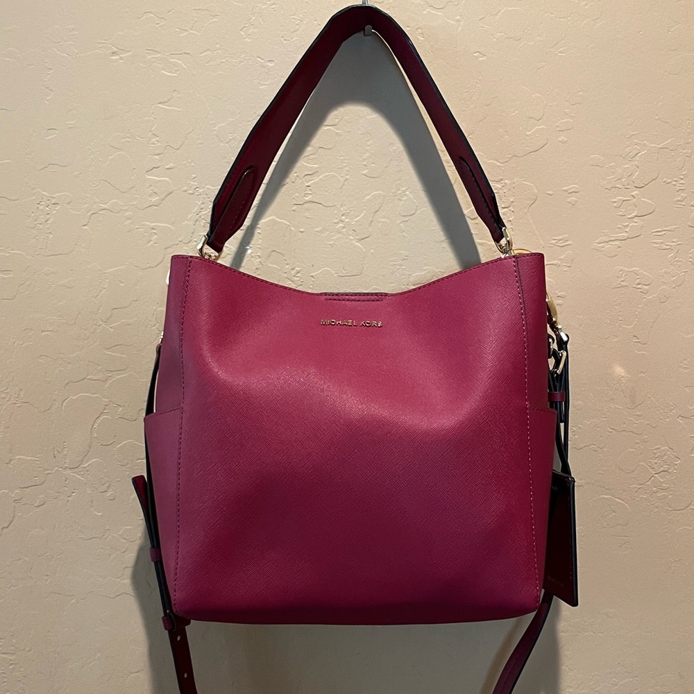 Micheal Kors Smooth Leather Gloria Bag
